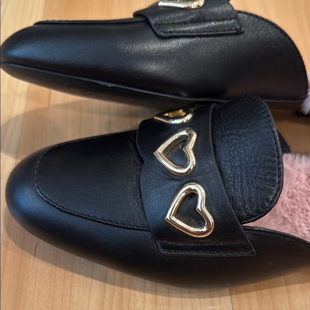 Love Moschino Black Soft Leather and Pink Fur Mules